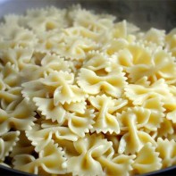 茹でたパスタ