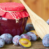 Photo plum jam 5
