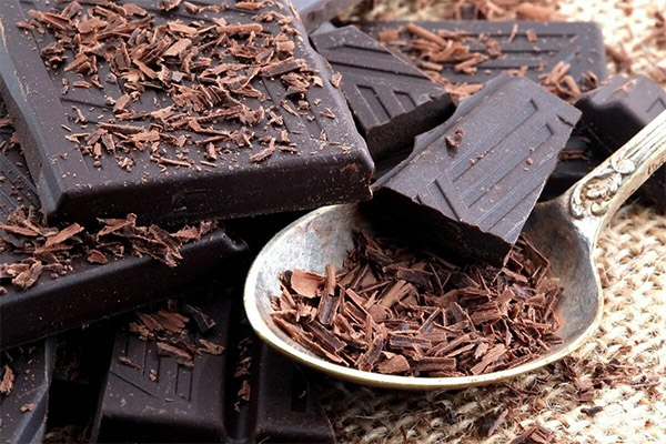 ダークチョコレートの正しい食べ方