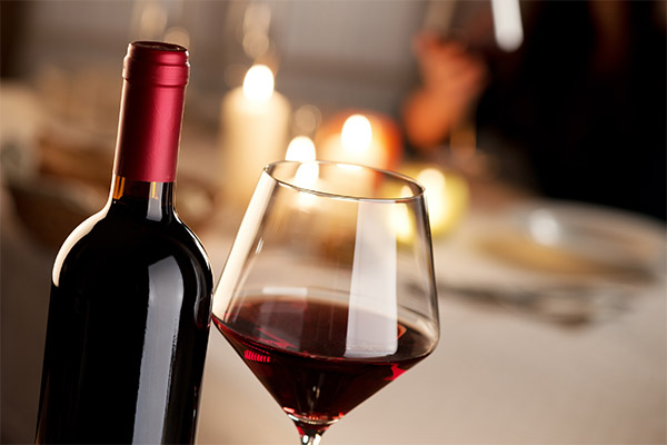ワインをどれくらい飲むか