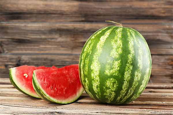 便秘で食べてもいいベリー、食べてはいけないベリー