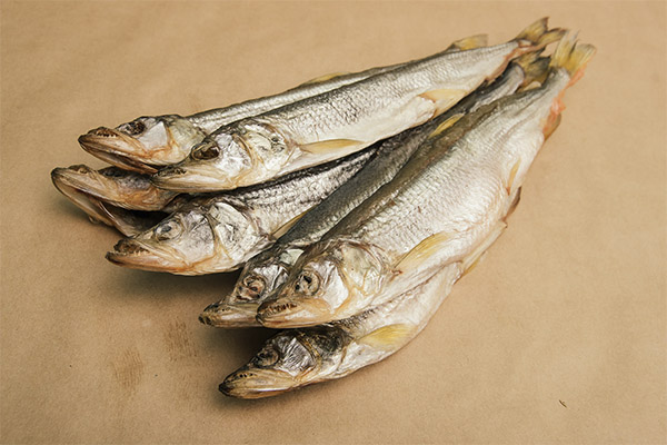 便利なワカサギの干物