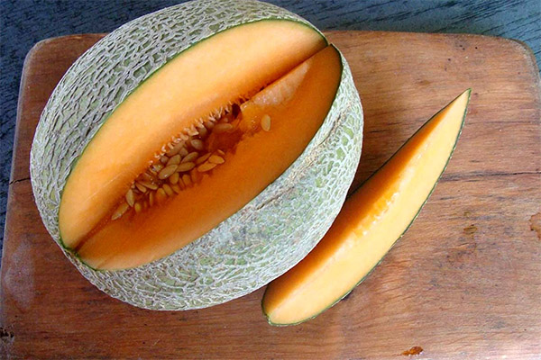 カンタロープの正しい食べ方