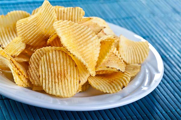 妊娠中にポテトチップスを食べてもよいですか
