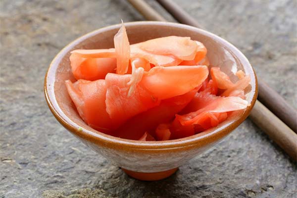 生姜のピクルスがピンク色になる理由