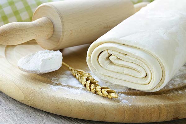 シュークリームを焼く前に解凍する必要がありますか？