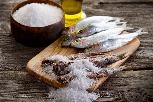魚を塩漬けにしすぎたときの対処法