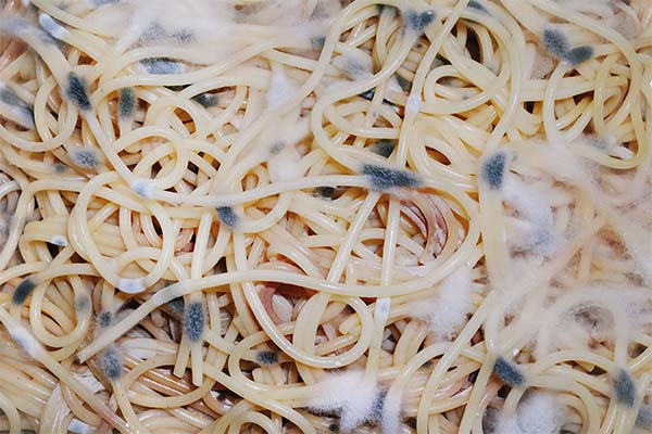パスタの腐敗の兆候