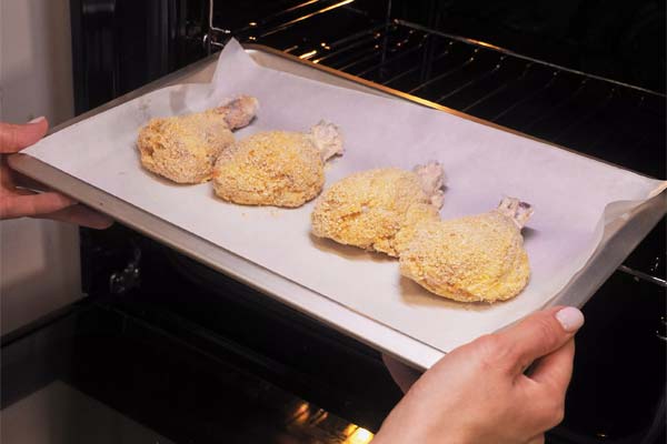 チキンレッグのパン粉焼き