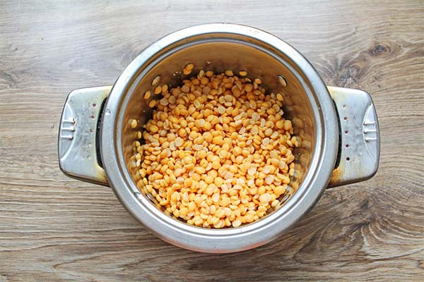 エンドウ豆のスープには何粒のエンドウ豆が必要ですか？