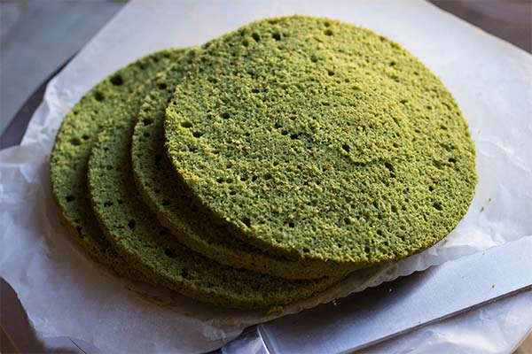 エメラルド・スポンジ・ケーキ