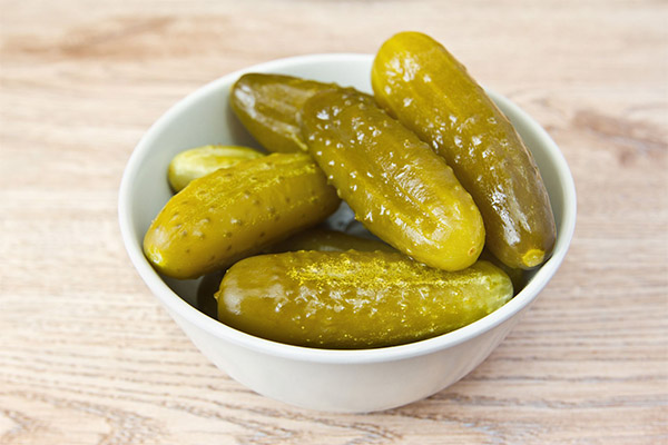 היתרונות והנזקים של חמוצים